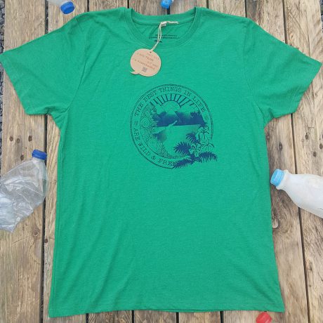 Recycled T-shirt with wild and free design